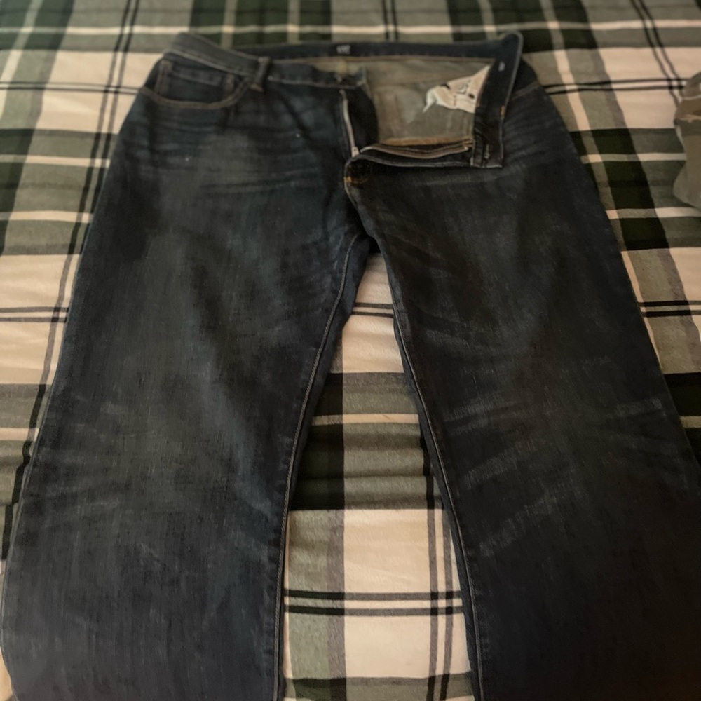 Size 36x30 gap jeans great shape